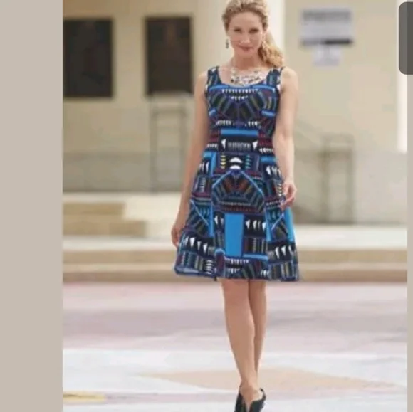 Final $4 Monroe & Main "Scuba Fit-N-Flare Dress Sz.… - Picture 1 of 4